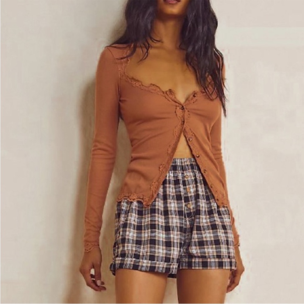 FREE PEOPLE “Keep It Simple Long Sleeve”